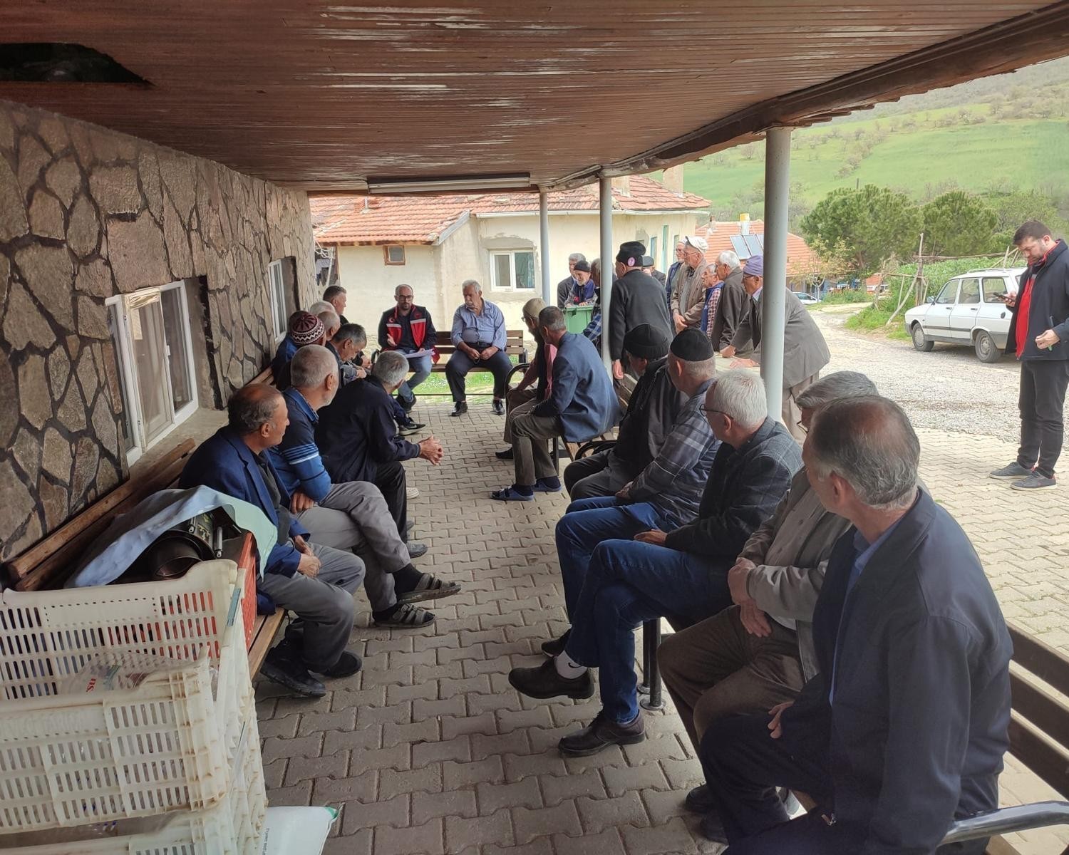 Uşak’ta İl Tarım ve Orman Müdürlüğü ekipleri üreticilerle bir araya geldi
