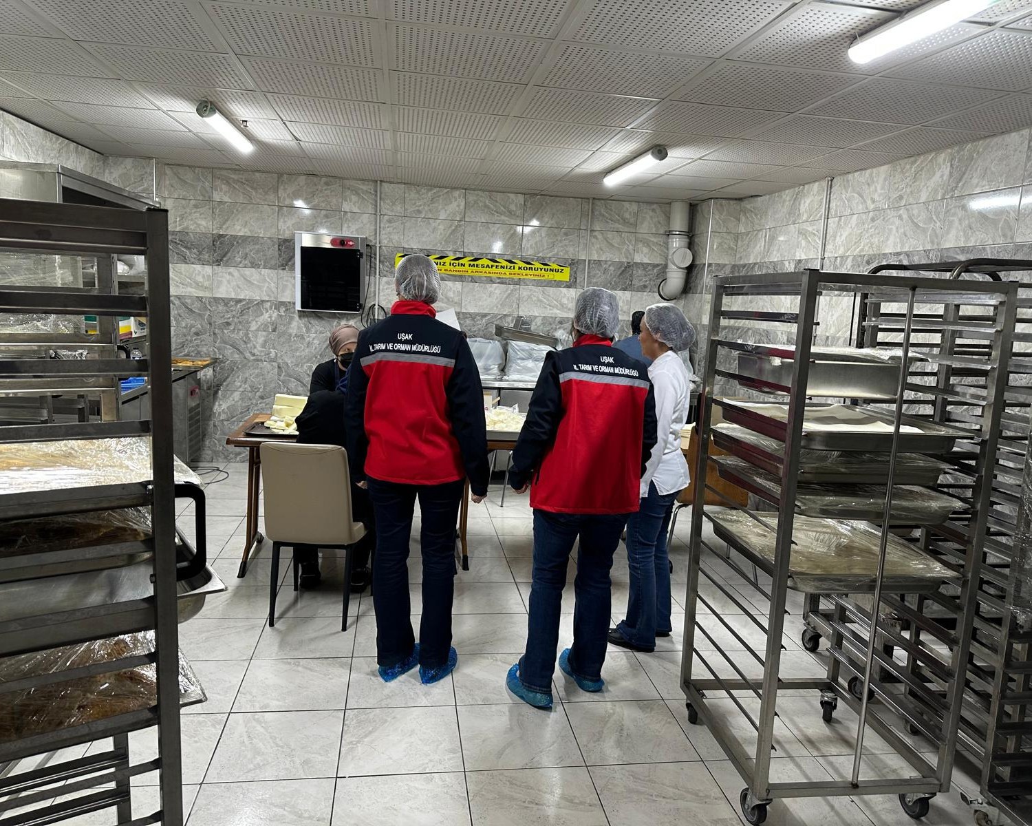 Uşak’ta toplu tüketim yerlerine yönelik denetimler aralıksız sürüyor
