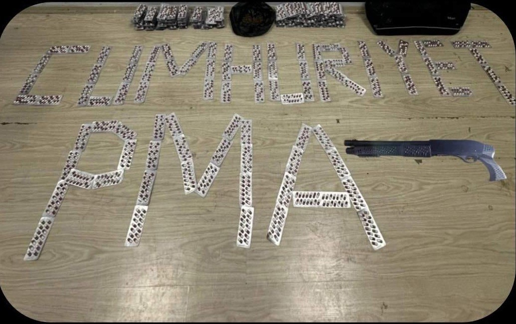 Uşak’ta uyuşturucu operasyonu: 3 tutuklama
