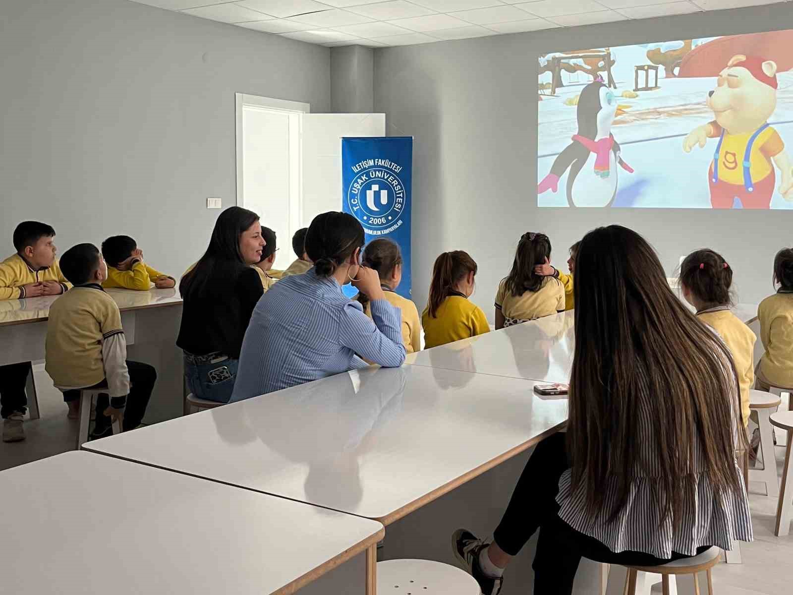 Uşşak Aşevinde MEB onaylı ’Maarif’ modeli eğitimi
