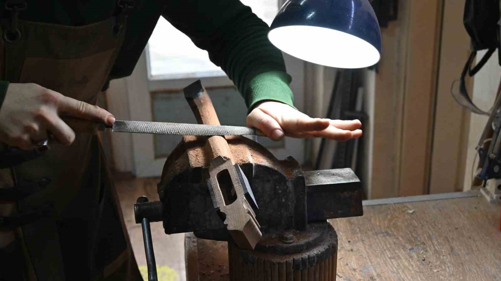 Ustasından devraldı, Cumhurbaşkanlığı Korosuna taşıdı
