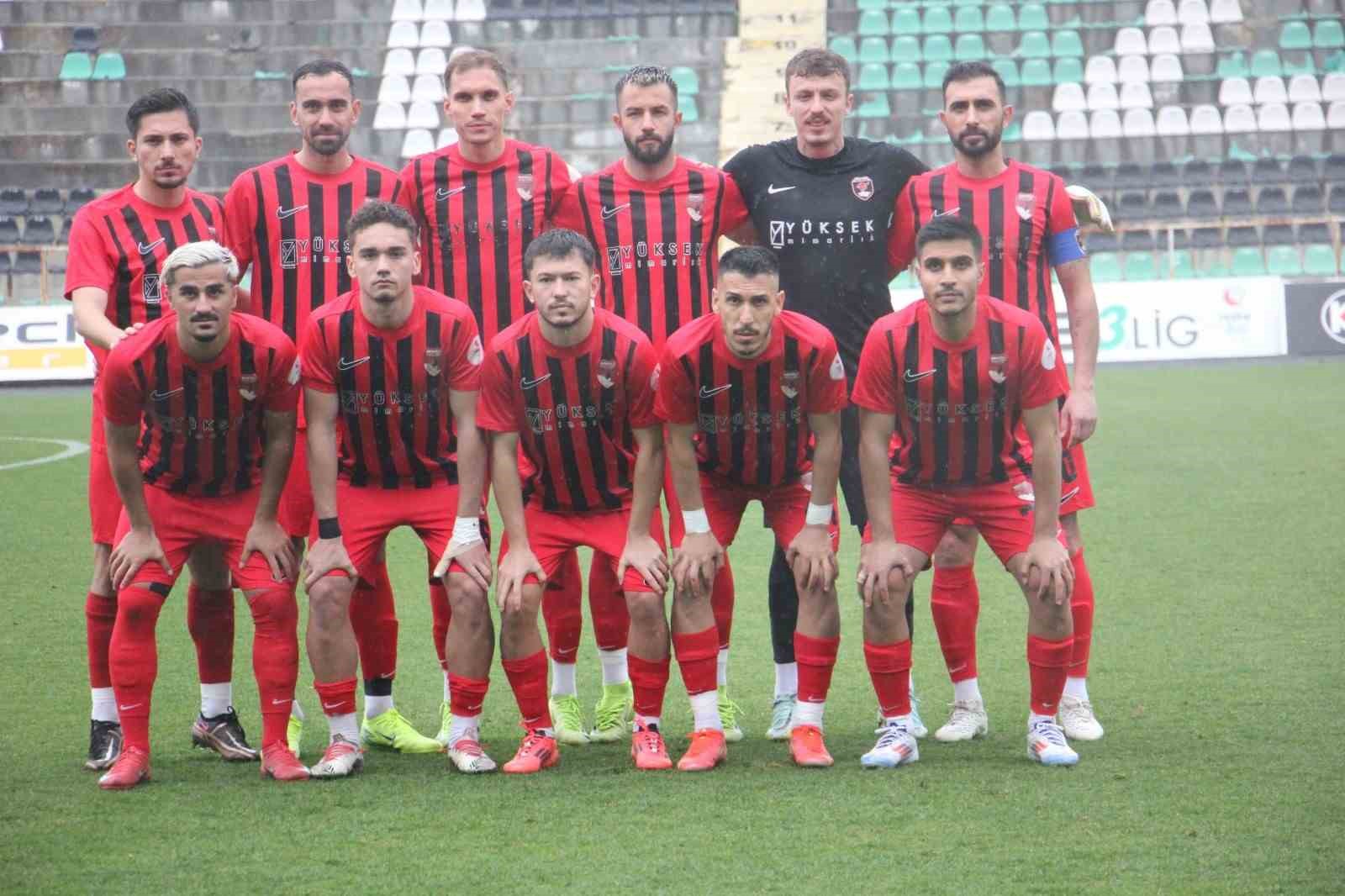 Üyelerden Denizli İdman Yurdu yönetimine istifa çağrısı
