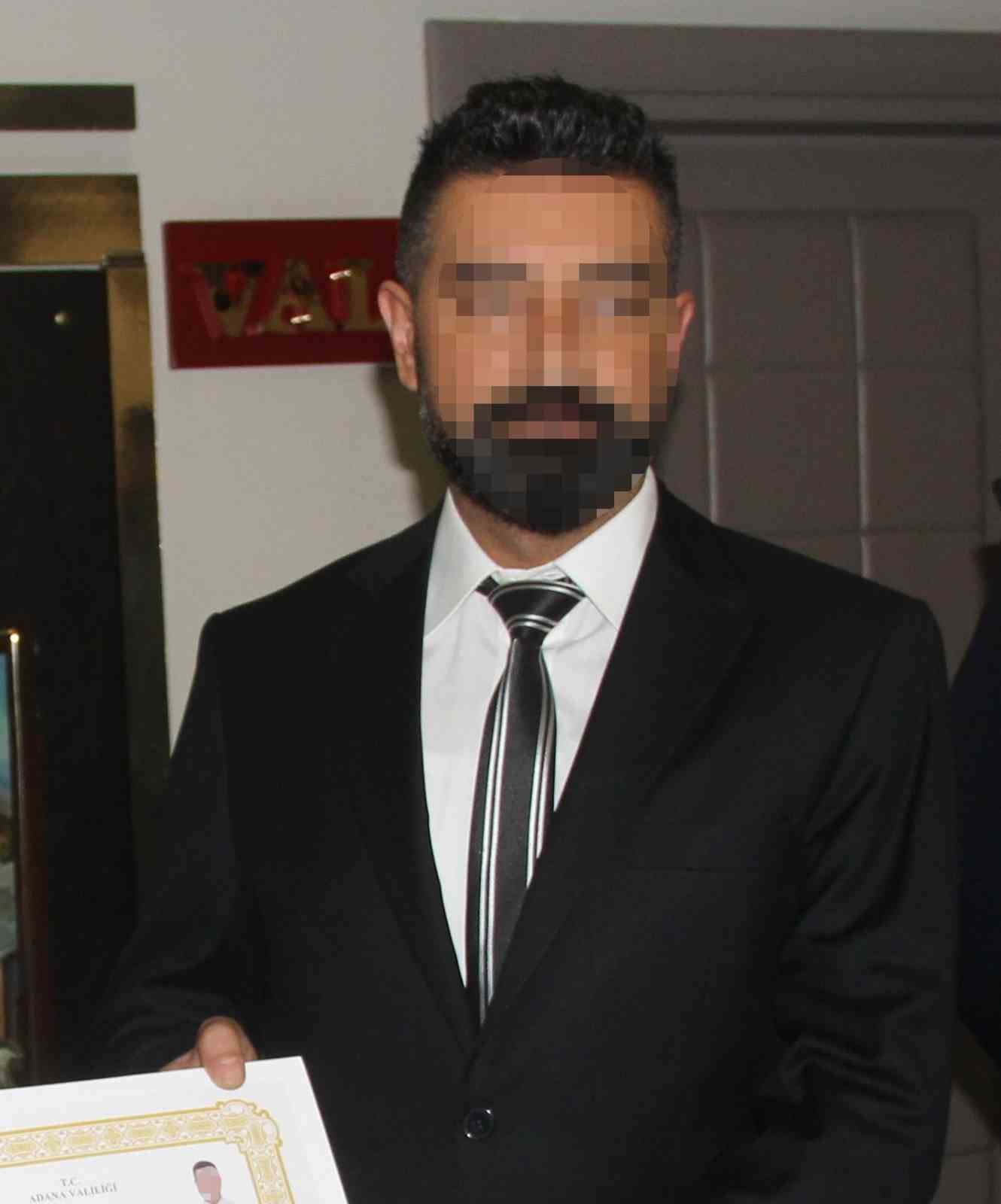 Uyuşturucu kuryesi çıkan ödüllü polise 26, savcıya 6 yıl hapis cezası verildi
