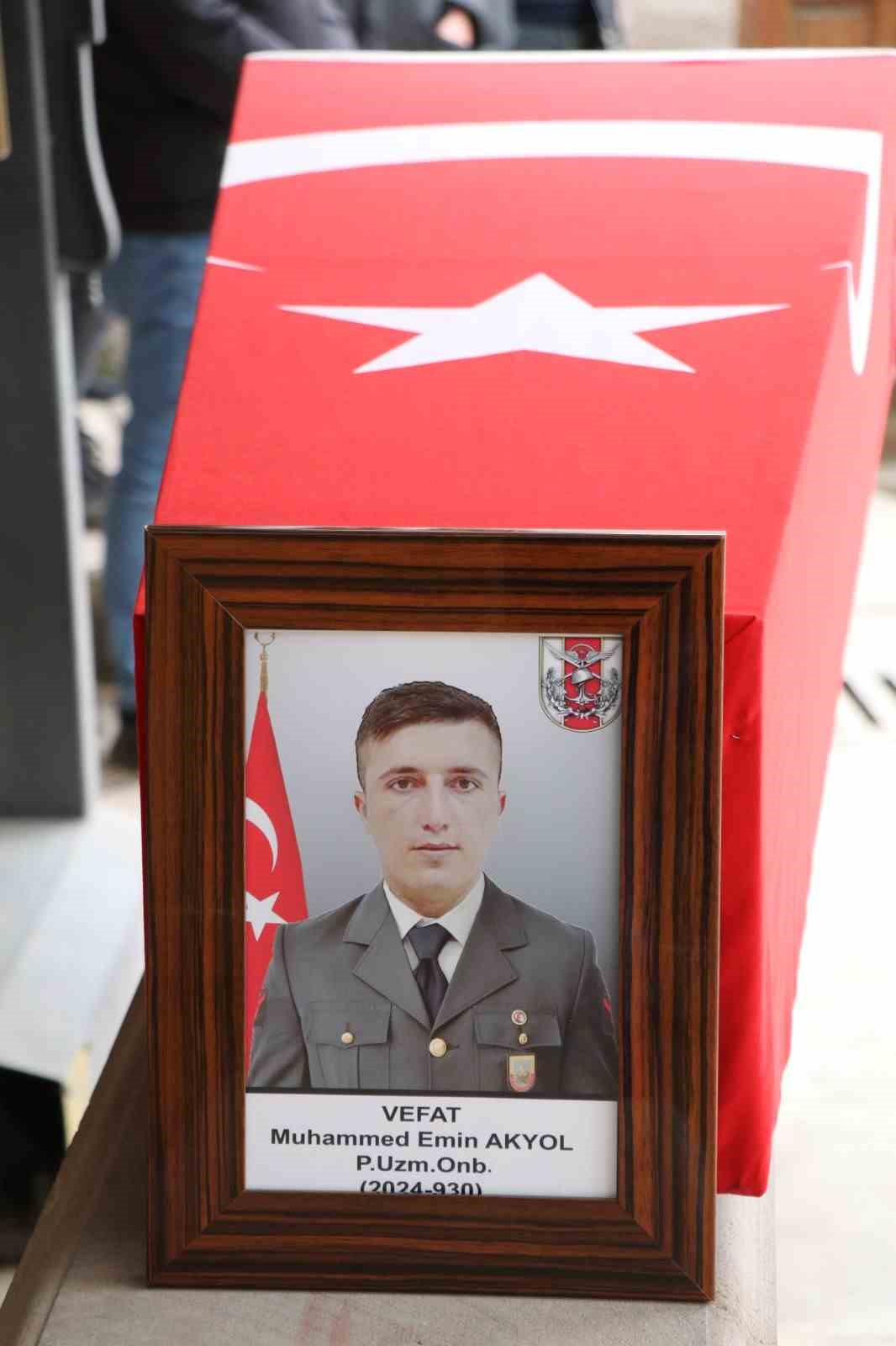 Uzman Çavuş Muhammet Emin Akyol, son yolculuğuna uğurlandı
