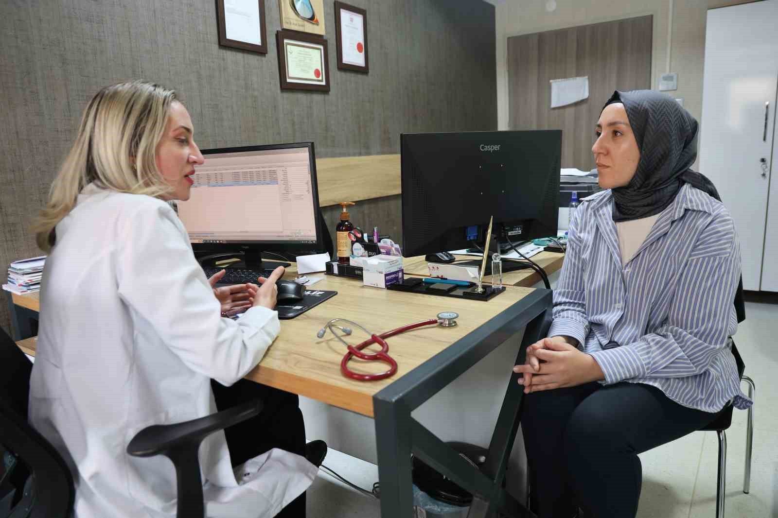 Uzman Dr. Serpil Arslan: "Eskiye nazaran bir değişim var, grip vakalarımız çok ağır geçiyor"
Uzman Dr. Serpil Arslan: "Eskiye nazaran bir değişim var, grip vakalarımız çok ağır geçiyor"