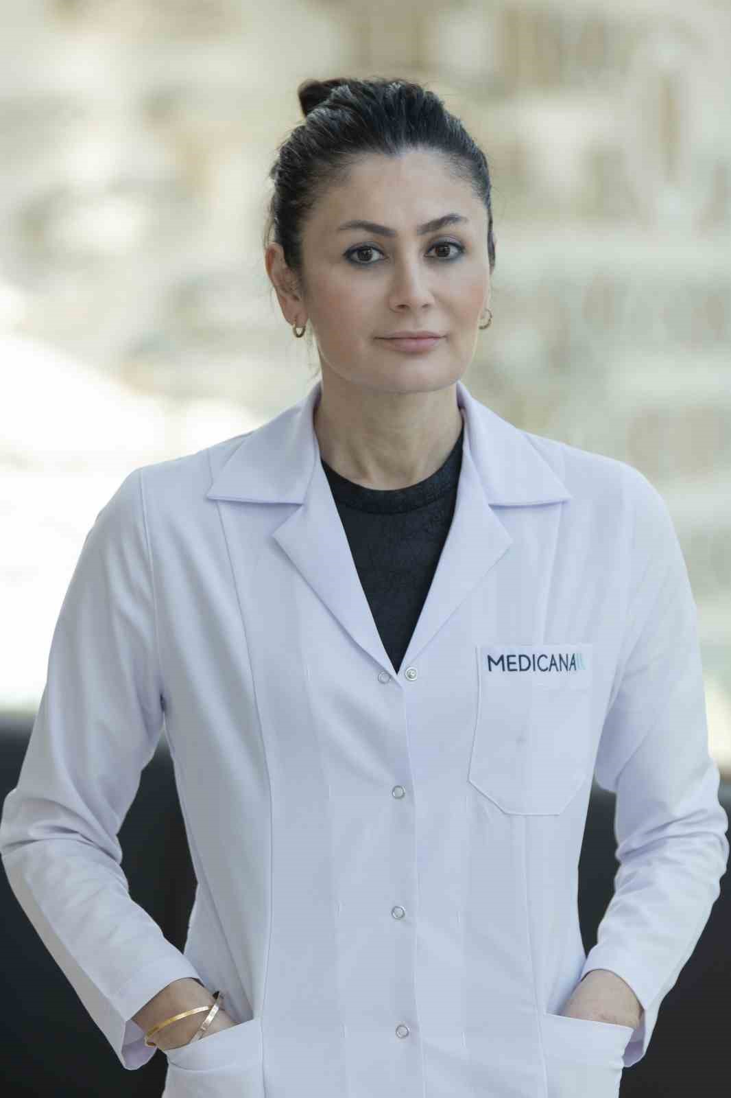 Uzmanı uyardı: "Bu hastalıkta erken tanı önemli"
Uzmanı uyardı: "Bu hastalıkta erken tanı önemli"