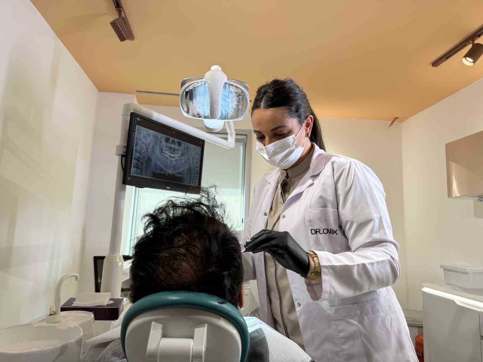 Uzmanından Ramazan’da ağız ve diş sağlığı önerileri: "Ara yüz temizliği, diş fırçalama çok önemli"
