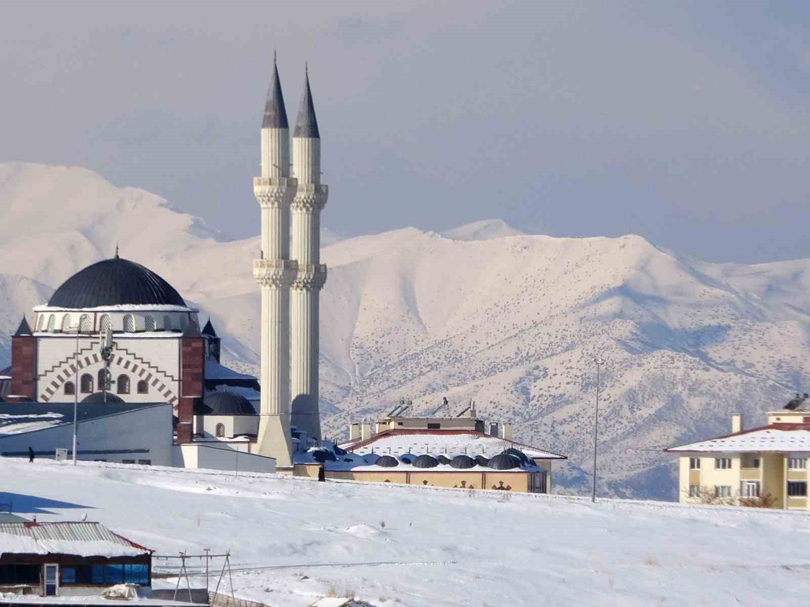 Uzmanından Van Gölü Havzası için kritik uyarı: 10-20 yıl içinde su krizi yaşanabilir
