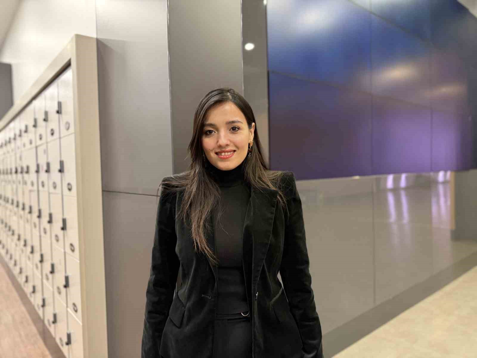 Uzmanlardan ‘sosyal medya’ uyarısı: "Çocuklardaki etkisi tahmin ettiğimizden çok daha büyük"
Uzmanlardan ‘sosyal medya’ uyarısı: "Çocuklardaki etkisi tahmin ettiğimizden çok daha büyük"