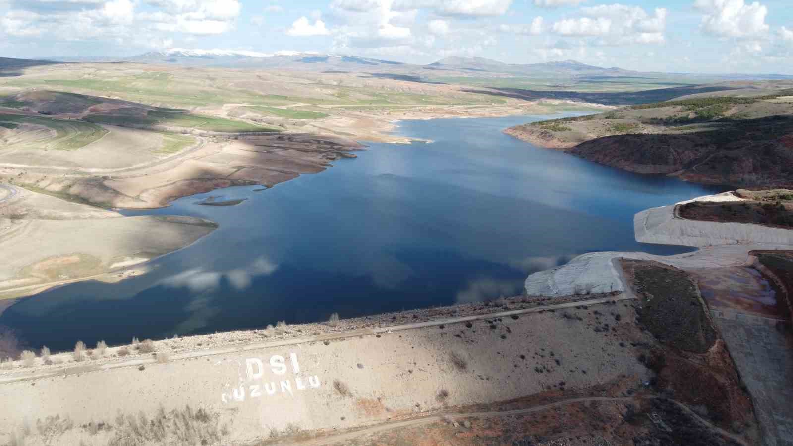 Uzunlu Barajı’nda su seviyesindeki değişim dronla görüntülendi
