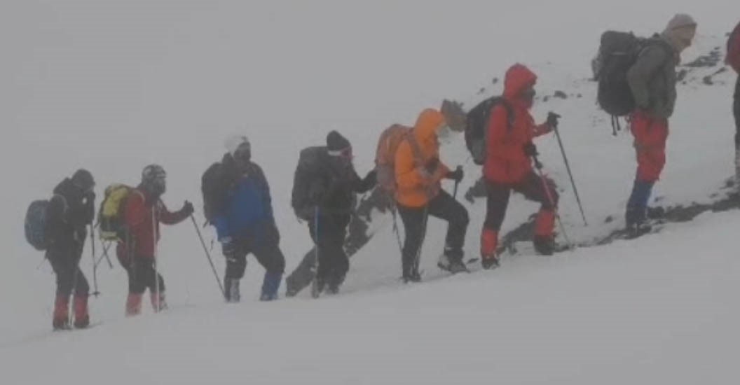 Vadi Doğa Sporları Kulübü ekibi Hayal Dağı’na tırmandı
