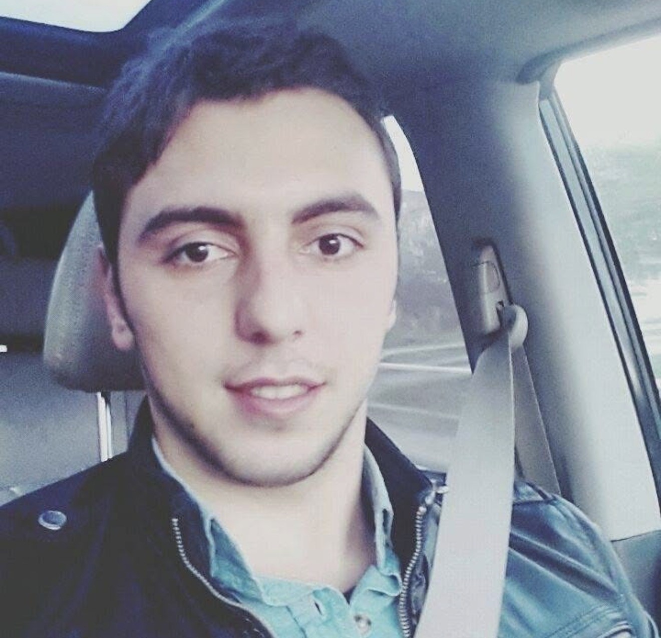 Vakaya giden ambulansın kaza anı kamerada: 1 ölü, 3 yaralı
