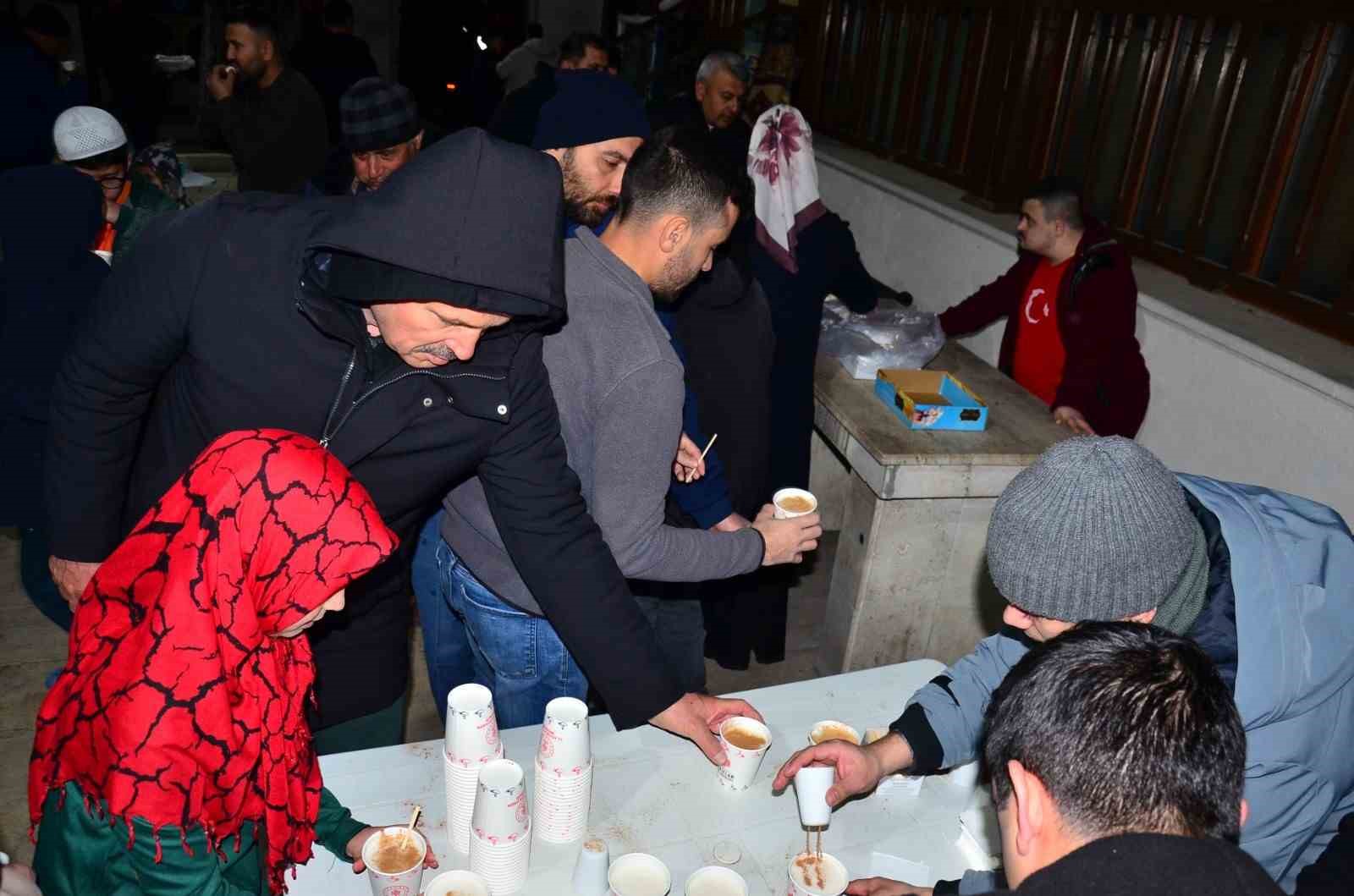 Vakfiye geleneği Ramazan boyunca yaşatıldı
