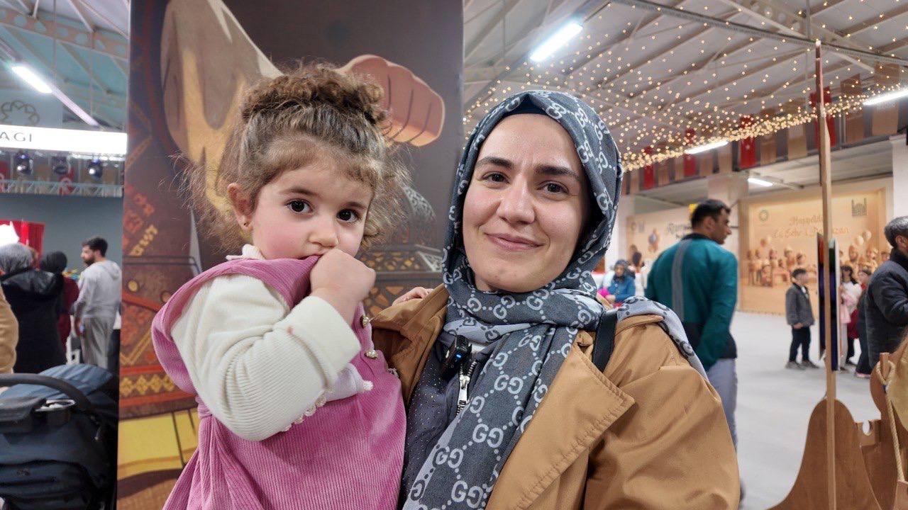 Vali Akkoyun ’Ramazan Sokağını’ gezdi
