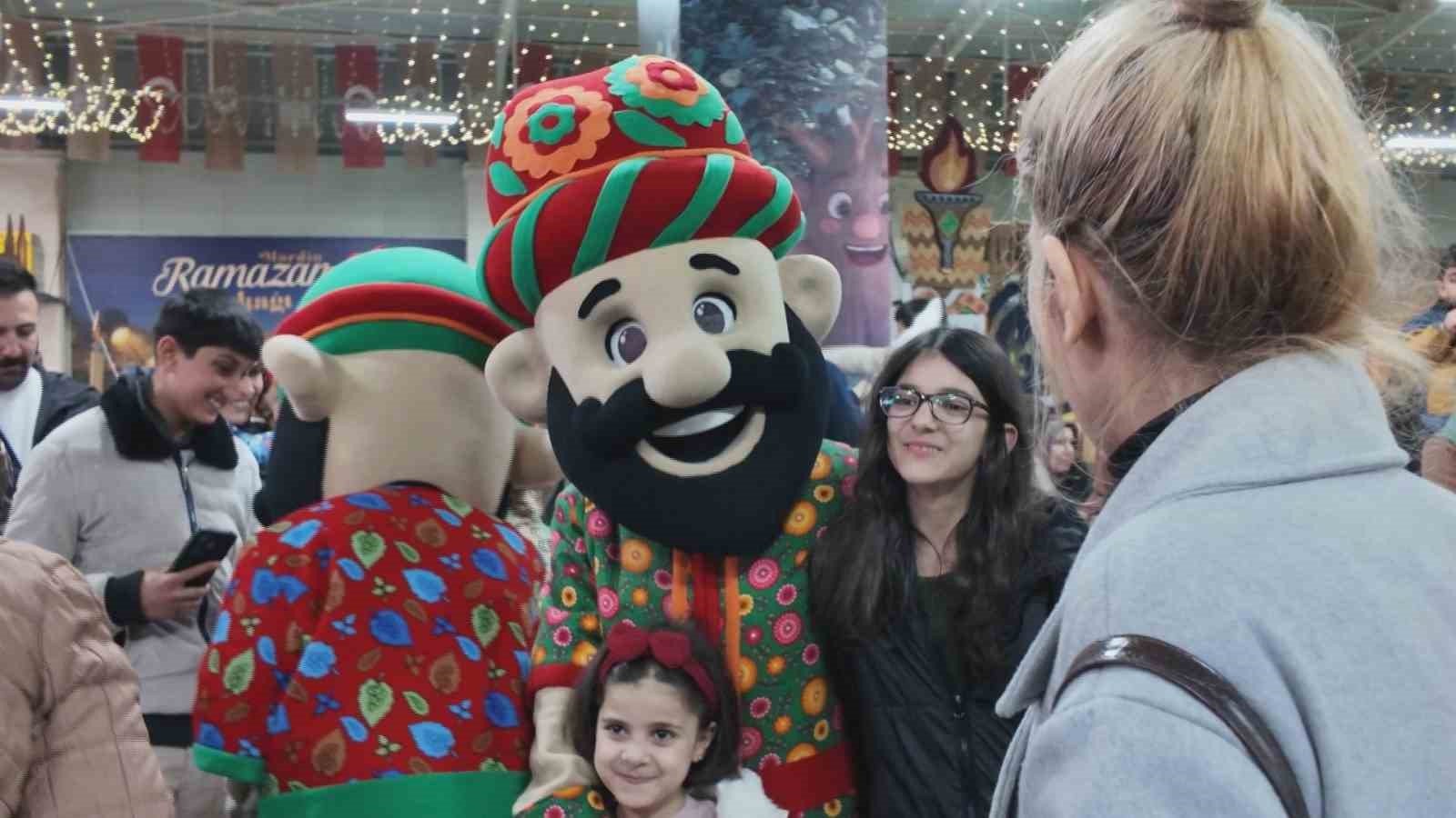 Vali Akkoyun ’Ramazan Sokağını’ gezdi
