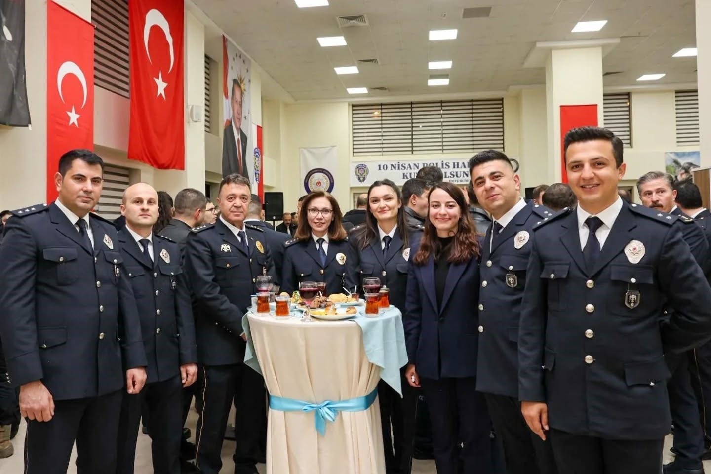 Vali Aydın Baruş; polis haftası dolayısıyla düzenlenen resepsiyona katıldı
