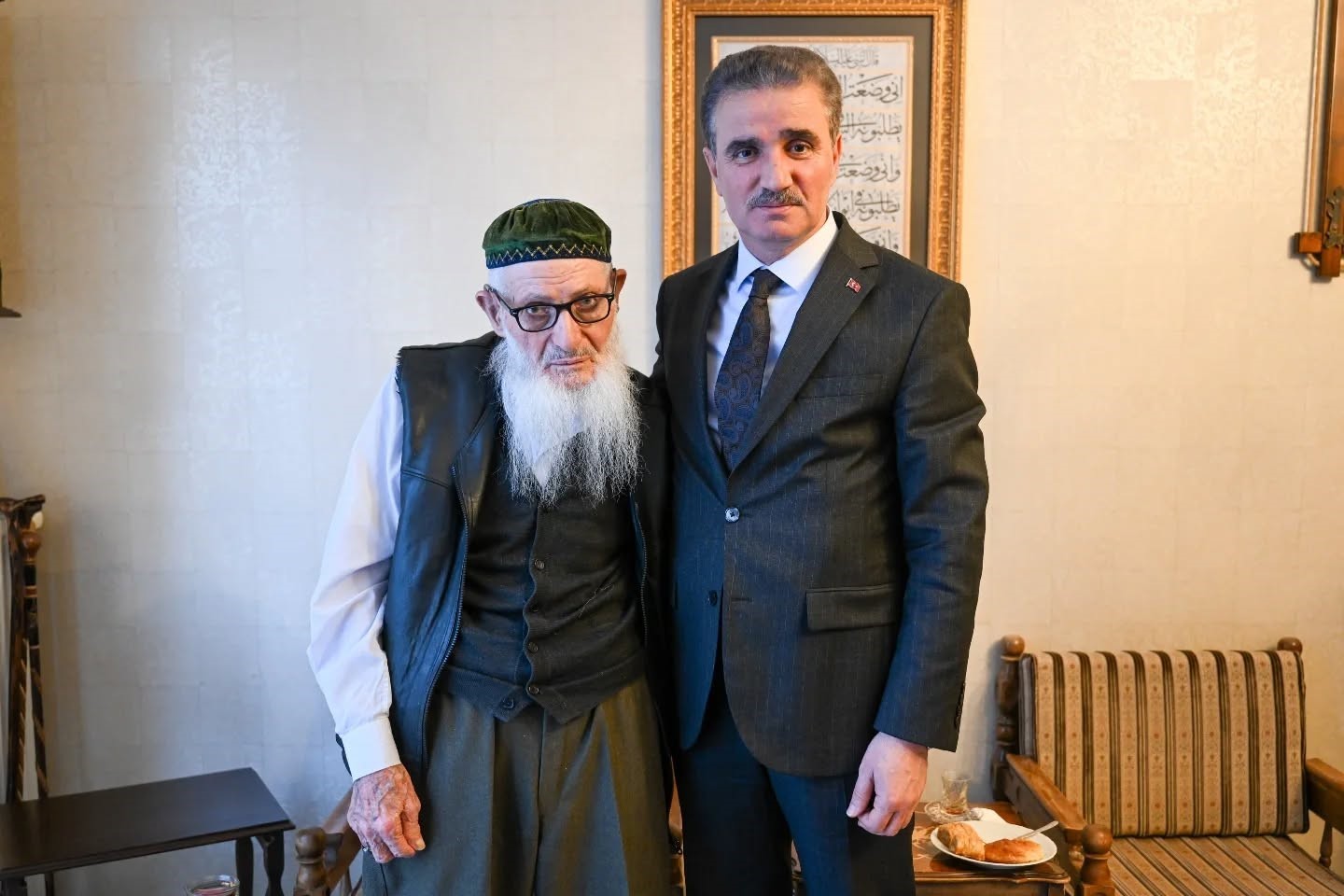 Vali Baruş’tan vefa ziyareti
