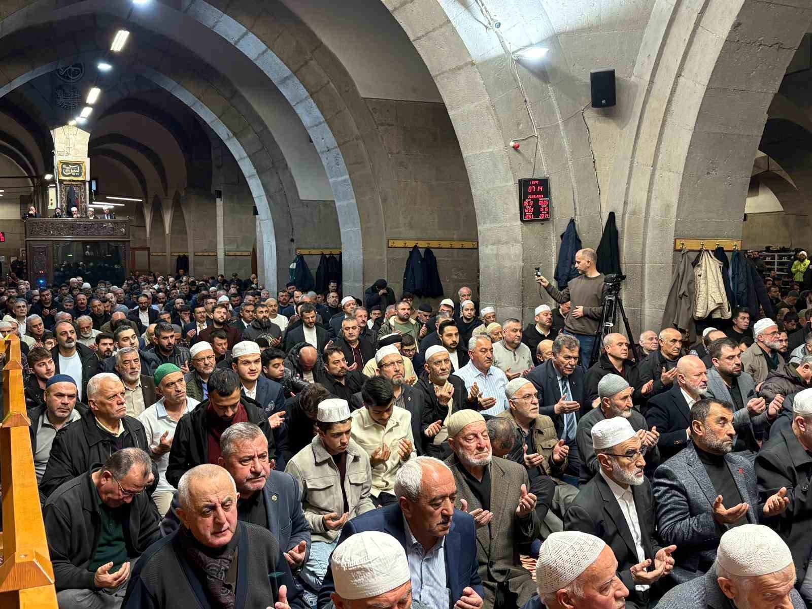 Vali Çiçek: "4 yıllık görev süremde asayiş olaylarının en dibe indiği bir ay oldu"
