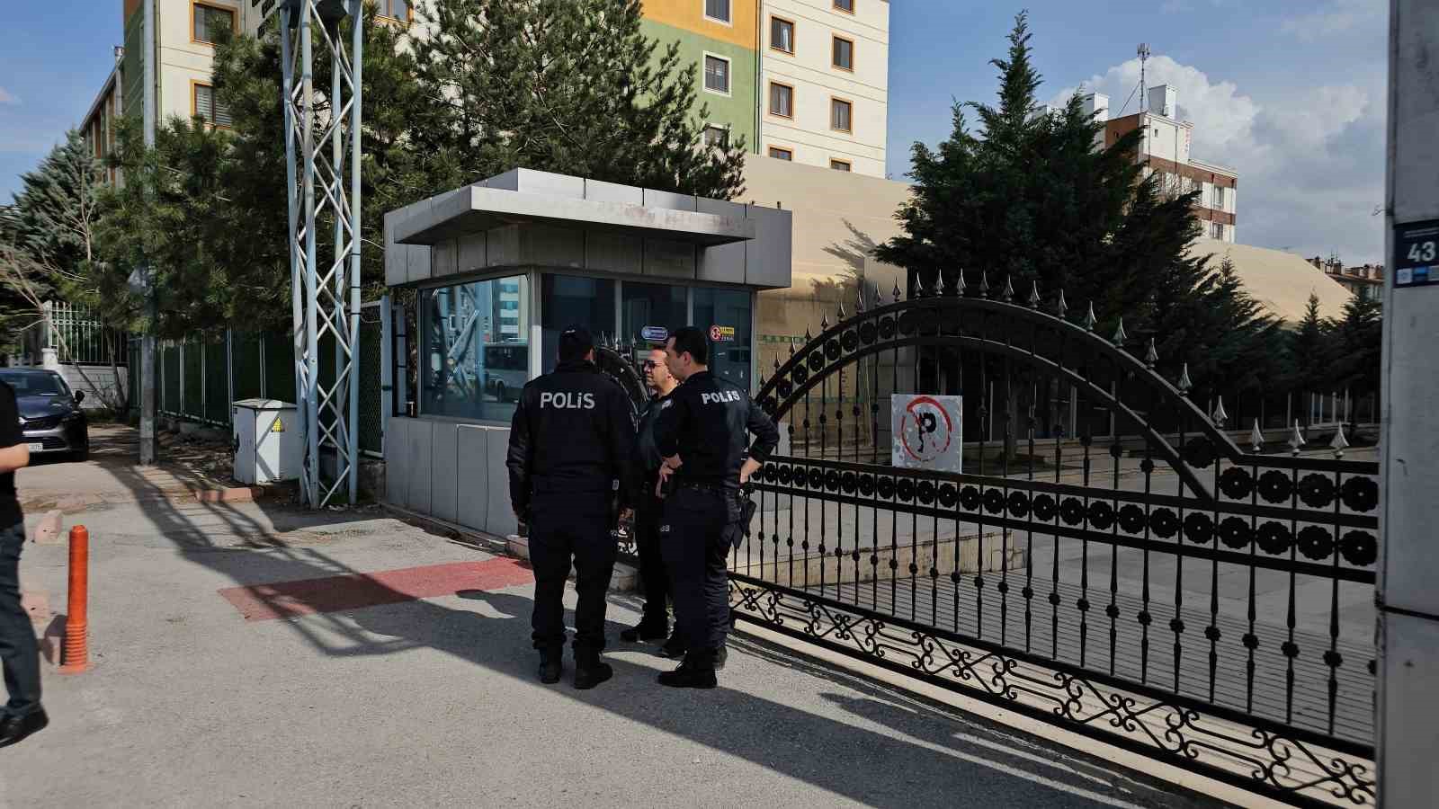 Vali Çiçek: "Kayseri’de tüm okullarımızda güvenlik önlemleri tamamen alınmıştır"
