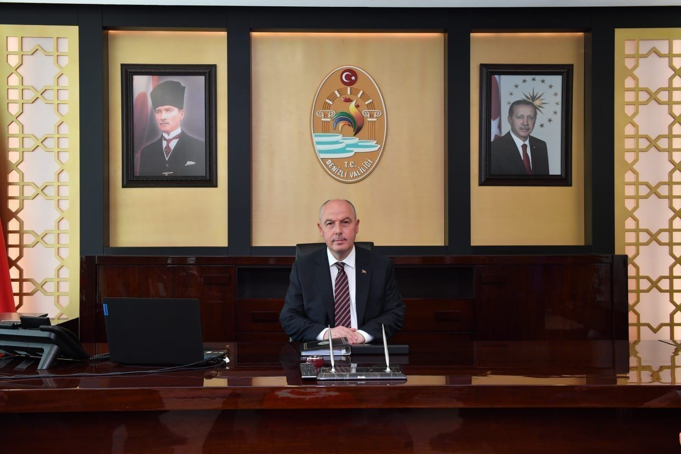 Vali Coşkun; "İdarecilerimiz, görev yaptıkları şehirlere yeni ufuklar kazandırıyor"
