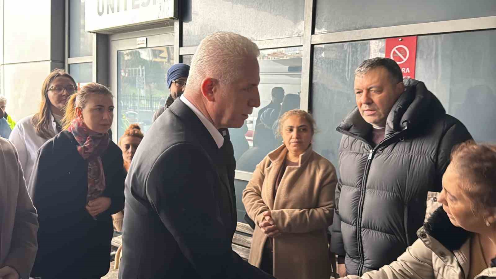 Vali Gül ve İl Emniyet Müdürü Yıldız’dan enkazdan kurtarılan yaralılara hastane ziyaret
