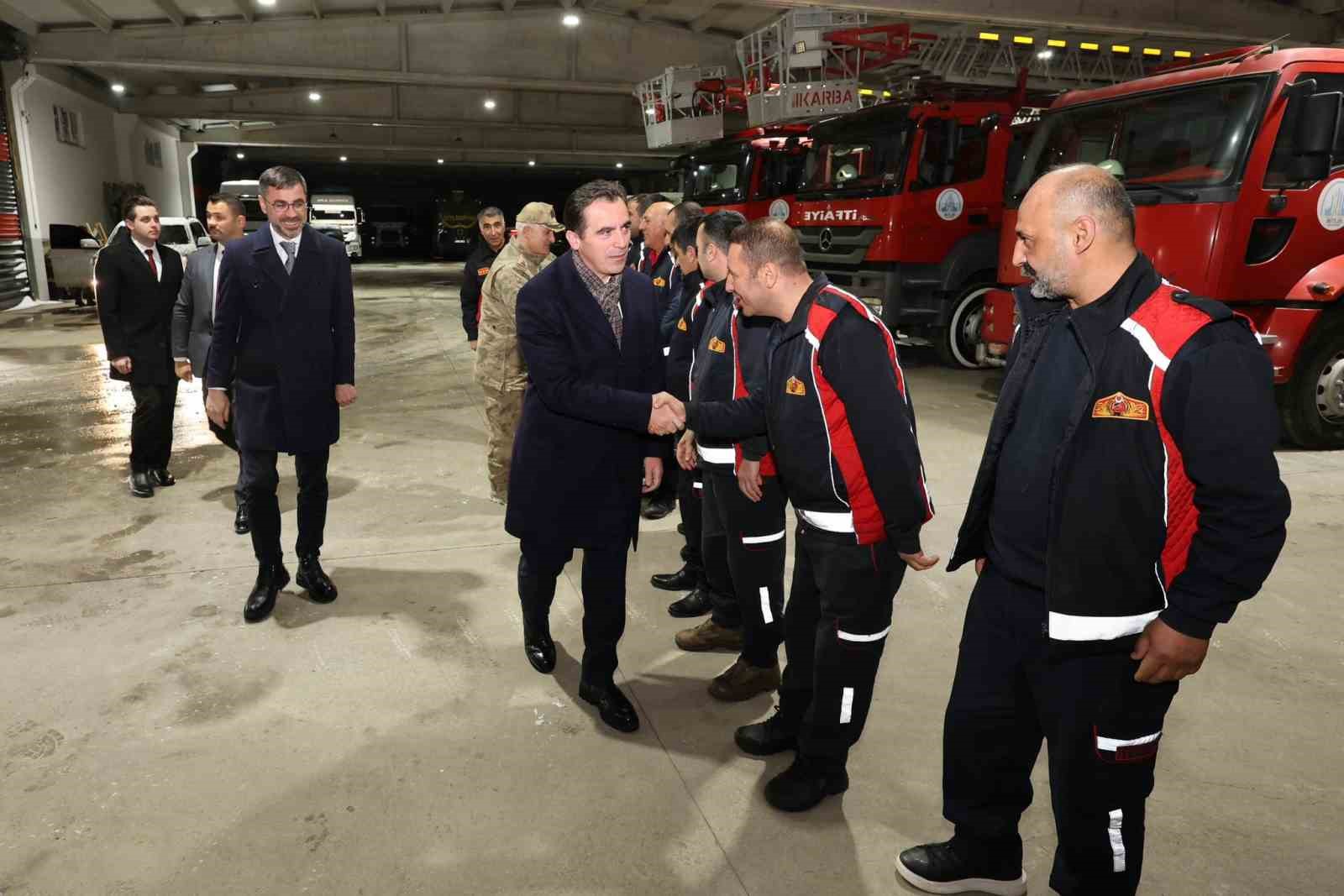 Vali Karakaya’dan yeni yıl ziyaretleri
