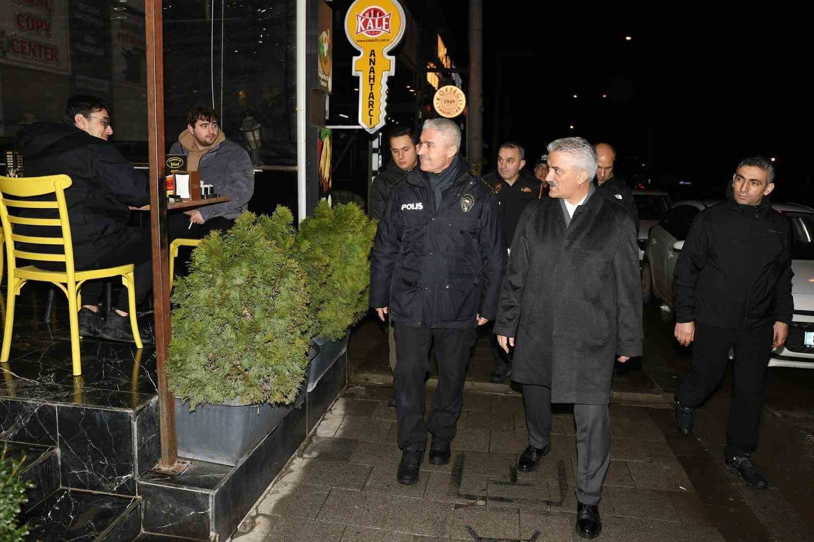 Vali Makas, Konuralp’de yapılan denetime katılarak esnafları ziyaret etti
