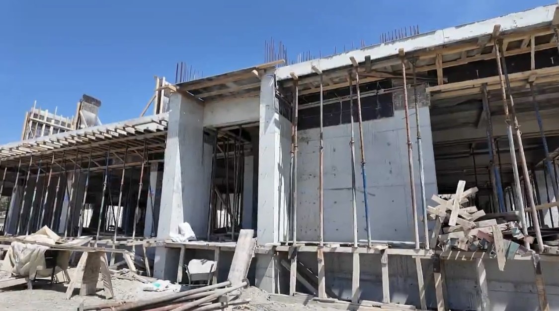 Vali Masatlı Belen’de okul inşaatını inceledi
