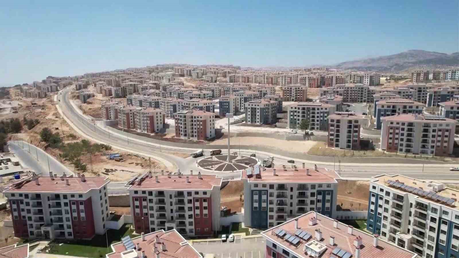 Vali Osman Varol, 6 Şubat depremleri sonrası Adıyaman’da yapılan yatırımları anlattı
