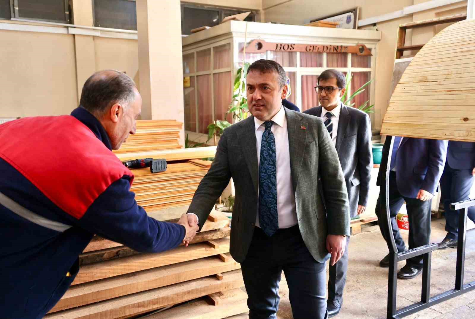 Vali Sözer Bozüyük Açık Ceza İnfaz Kurumu’nda incelemelerde bulundu
