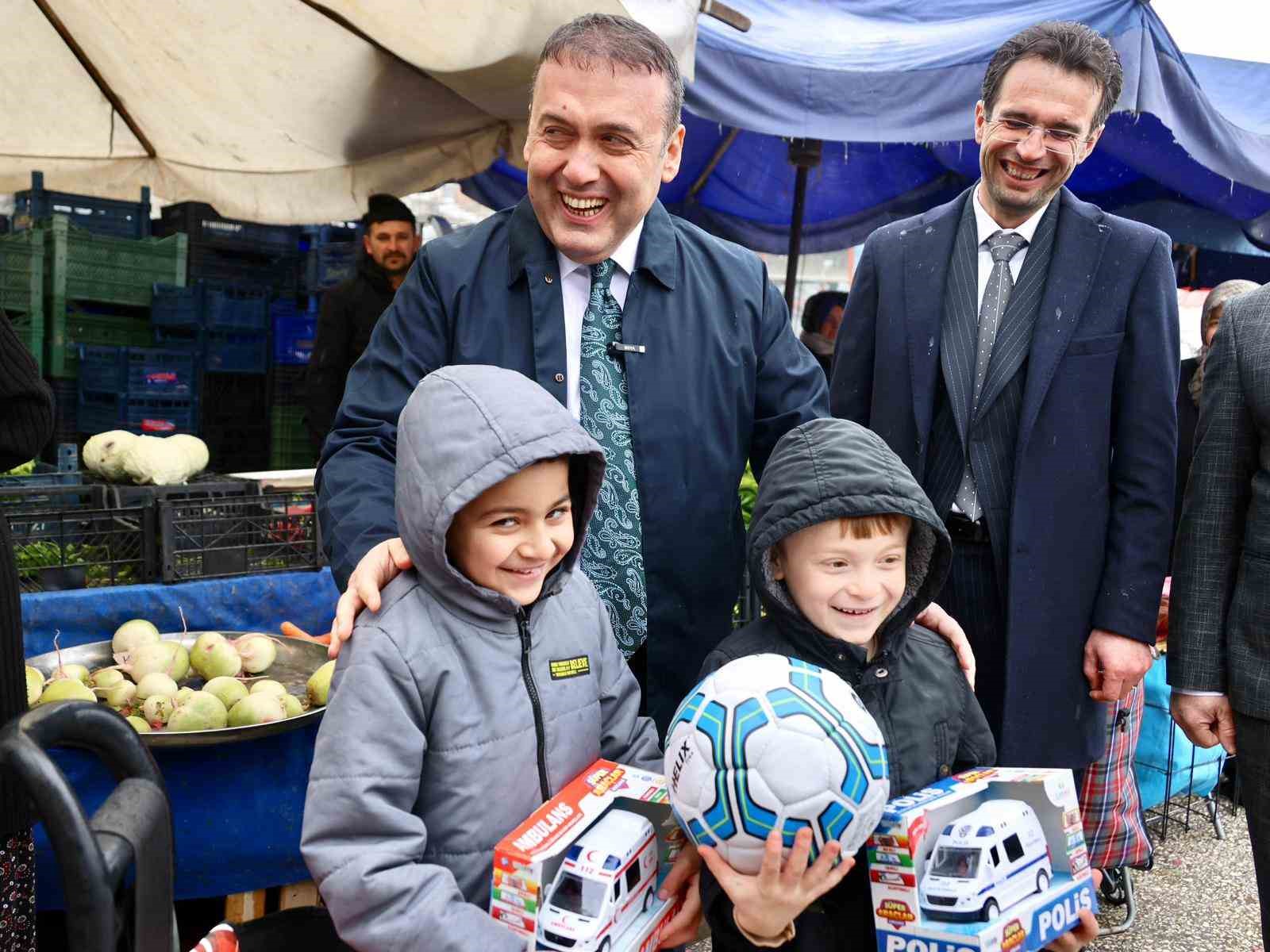 Vali Sözer Dodurga’da vatandaşlarla bir araya geldi
