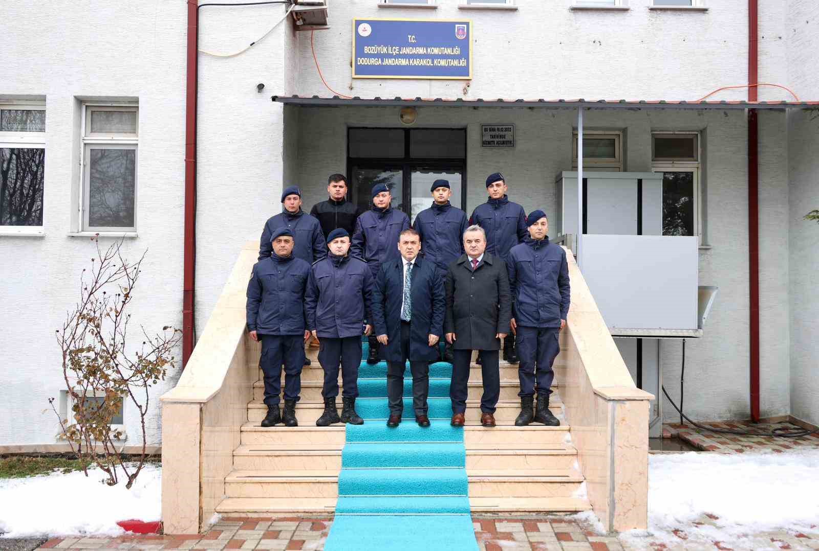 Vali Sözer Dodurga’da vatandaşlarla bir araya geldi
