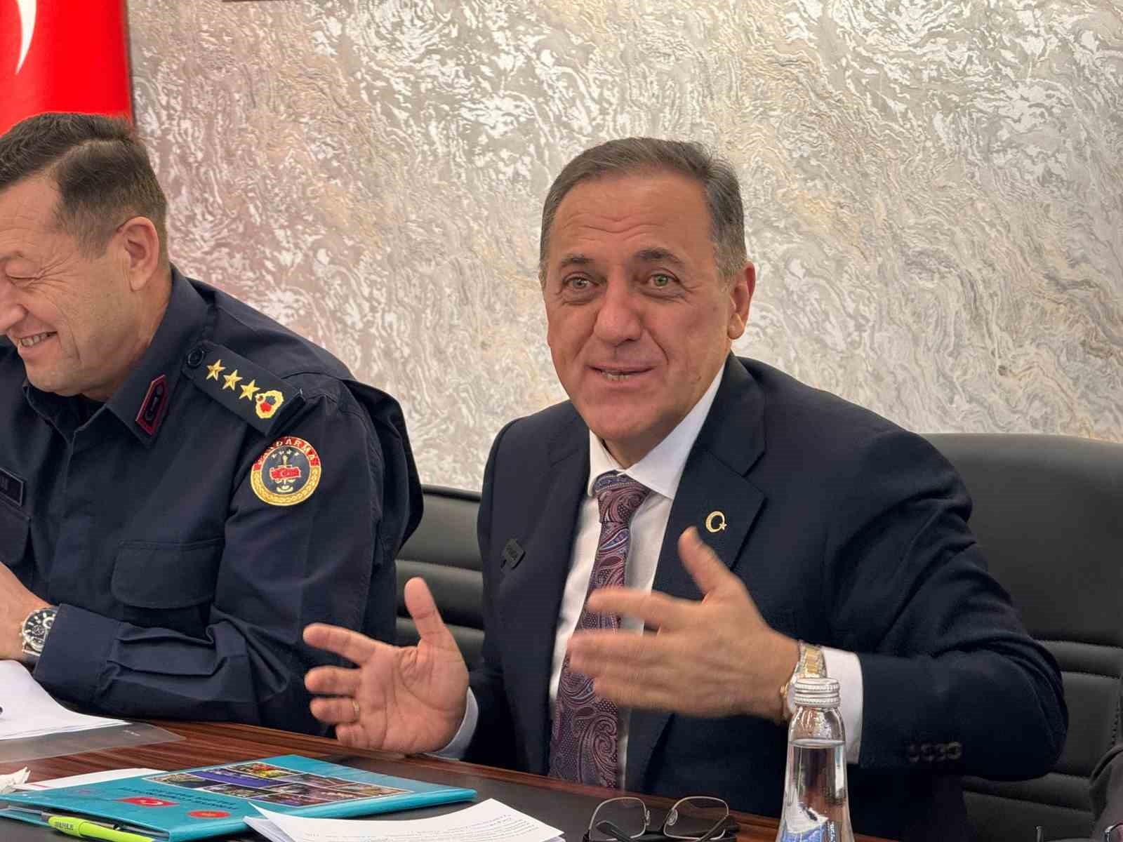 Vali Usta, 2025 yıllı asayiş verilerini paylaştı
