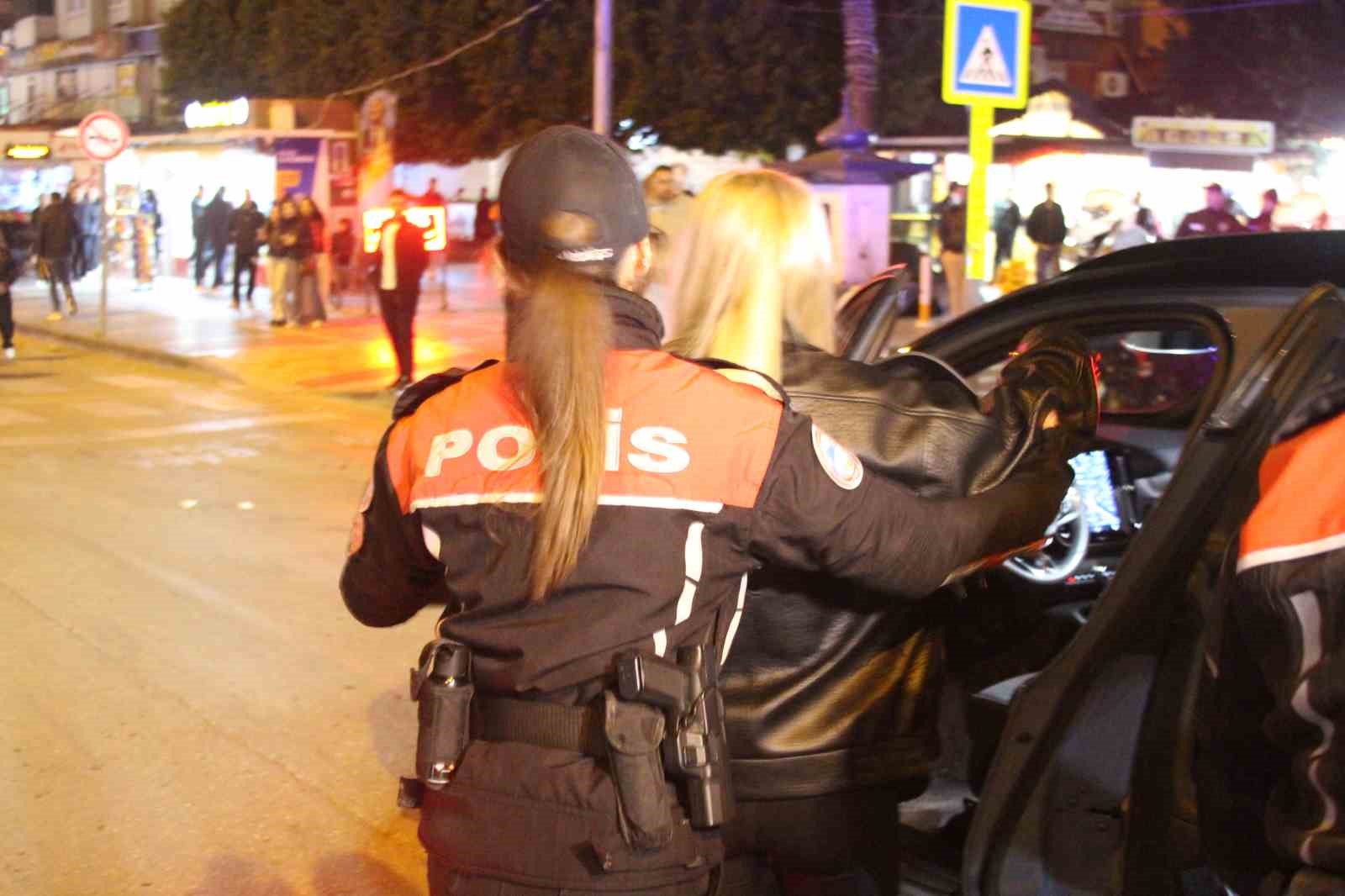 Vali Yavuz: "Adanalı hemşehrilerimizin huzuru ve güvenliği için sahadayız"
