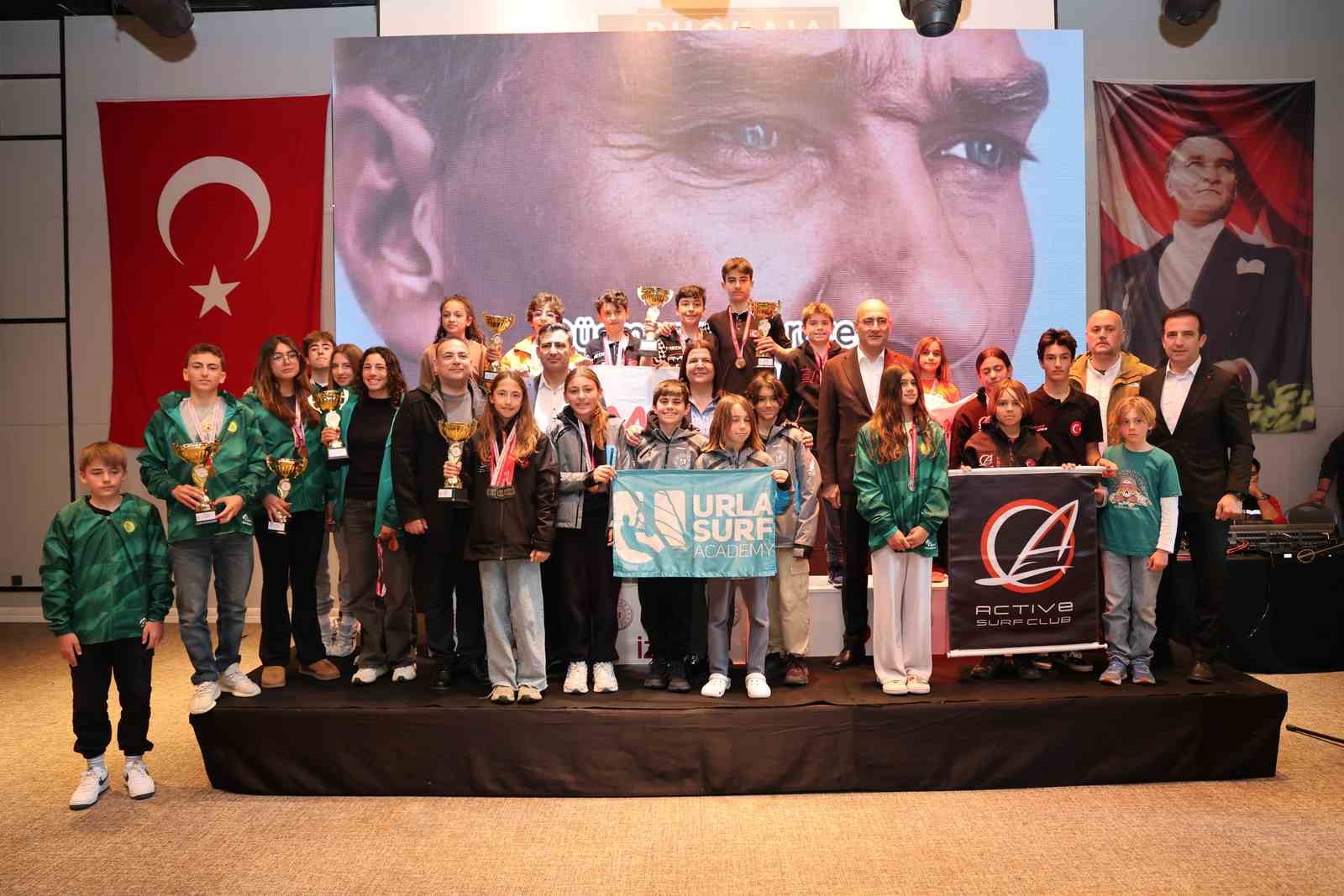 Valilik Kupası Yelken Yarışları Foça’da yapıldı
