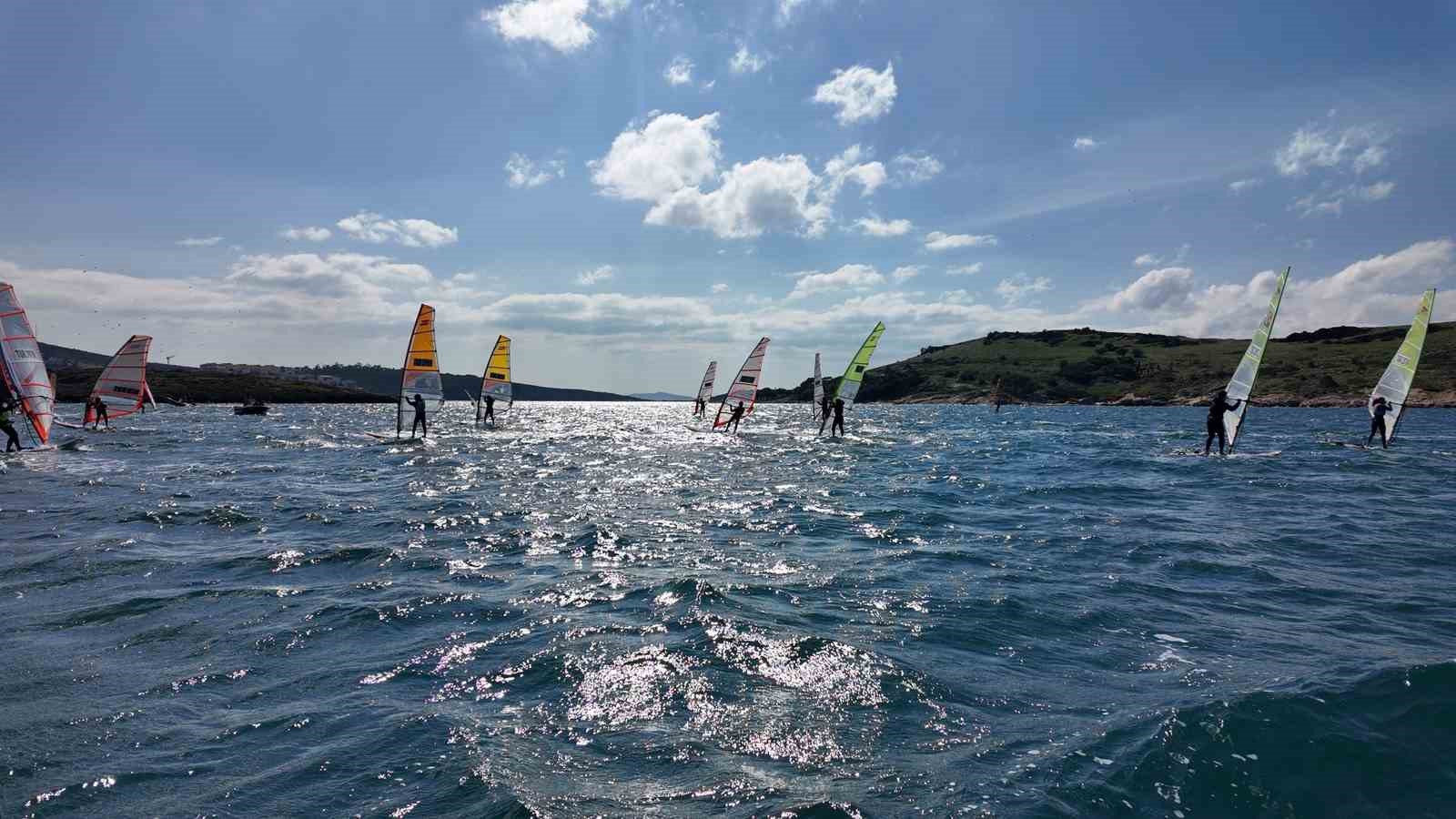 Valilik Kupası Yelken Yarışları Foça’da yapıldı
