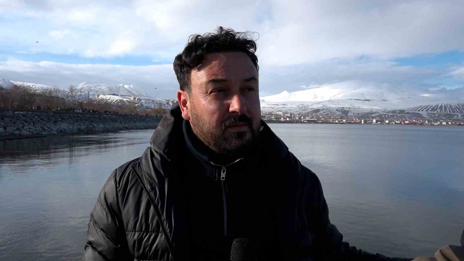 Van Gölü canavarı efsanesi bilim kurgu romanına konu oldu
