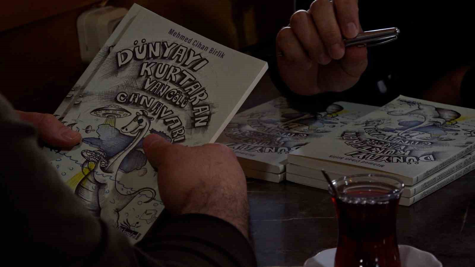 Van Gölü canavarı efsanesi bilim kurgu romanına konu oldu
