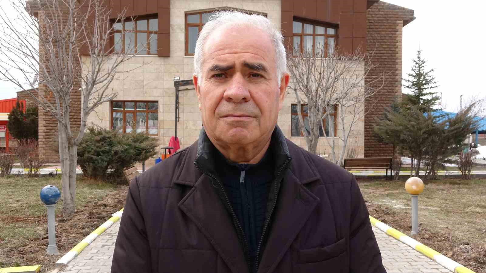 Van kedileri yılda üç kez kızgınlık dönemine giriyor
