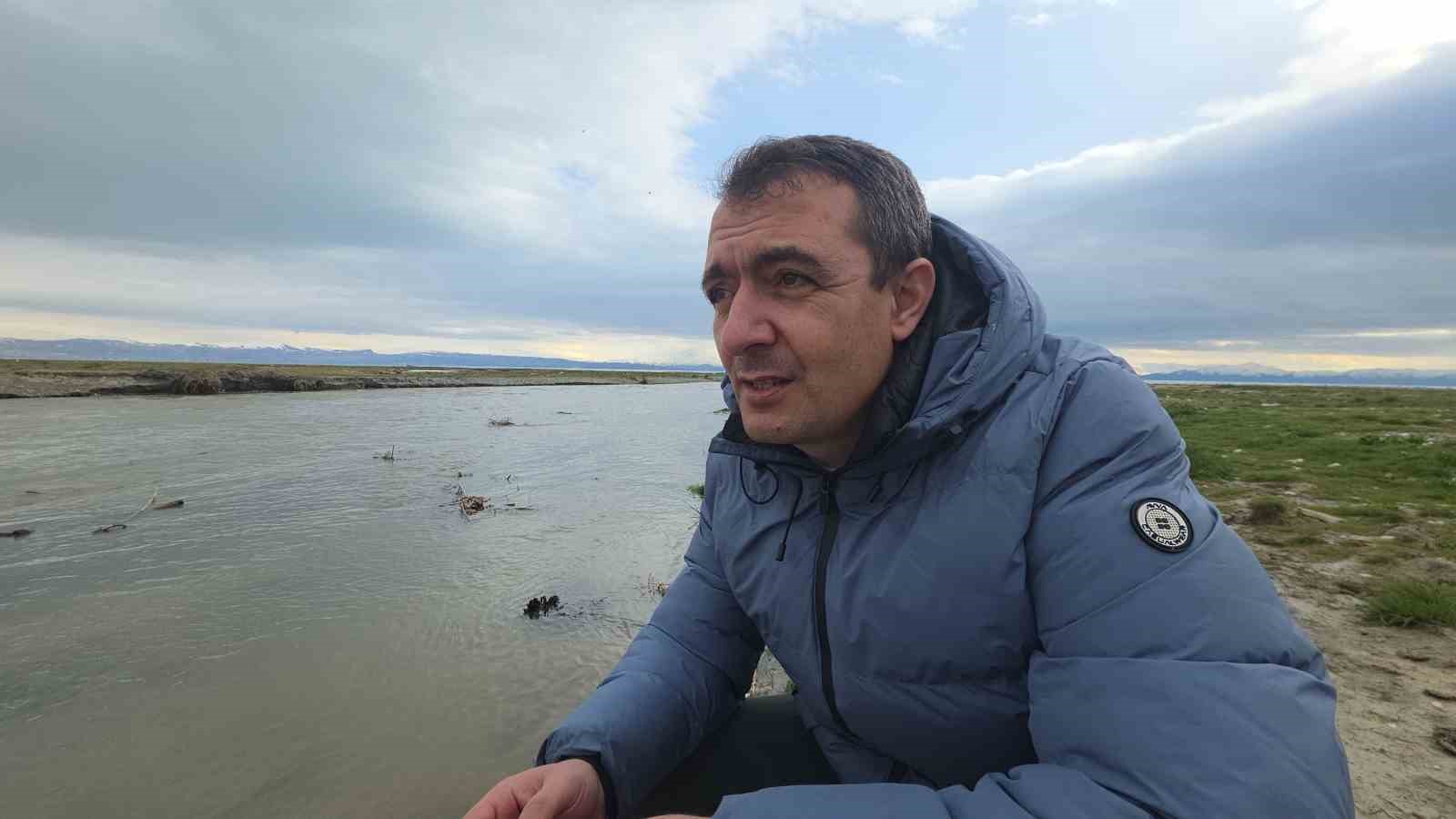 Van’da 90 günlük av yasağı başladı
Van’da 90 günlük av yasağı başladı