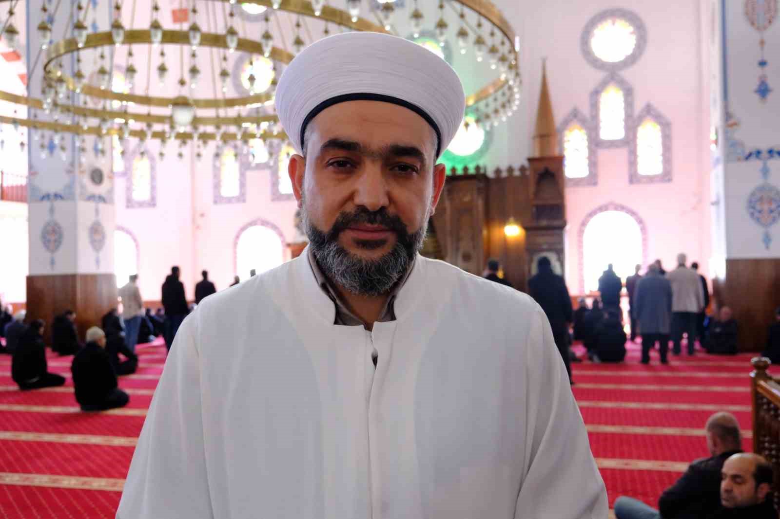 Van’da asırlık mukabele geleneği manevi atmosferde devam ediyor
