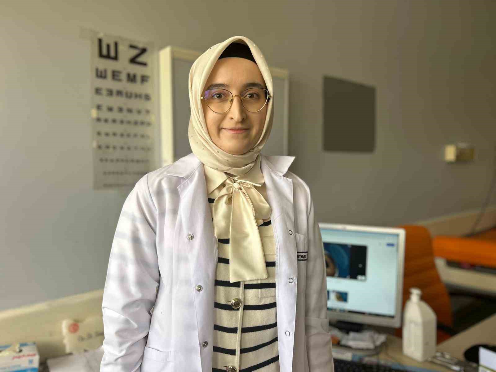 Van’da ilk kez korneanın sadece hasarlı tabakası değiştirildi
Van’da ilk kez korneanın sadece hasarlı tabakası değiştirildi