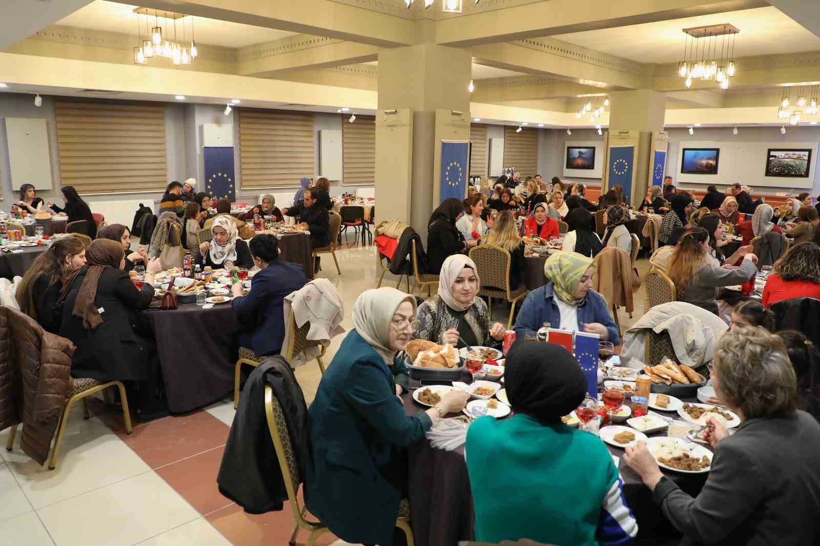 Van’da "Kadın Çiftçiler Sürdürülebilir Gelecek İçin Buluşuyor Programı’ düzenlendi
