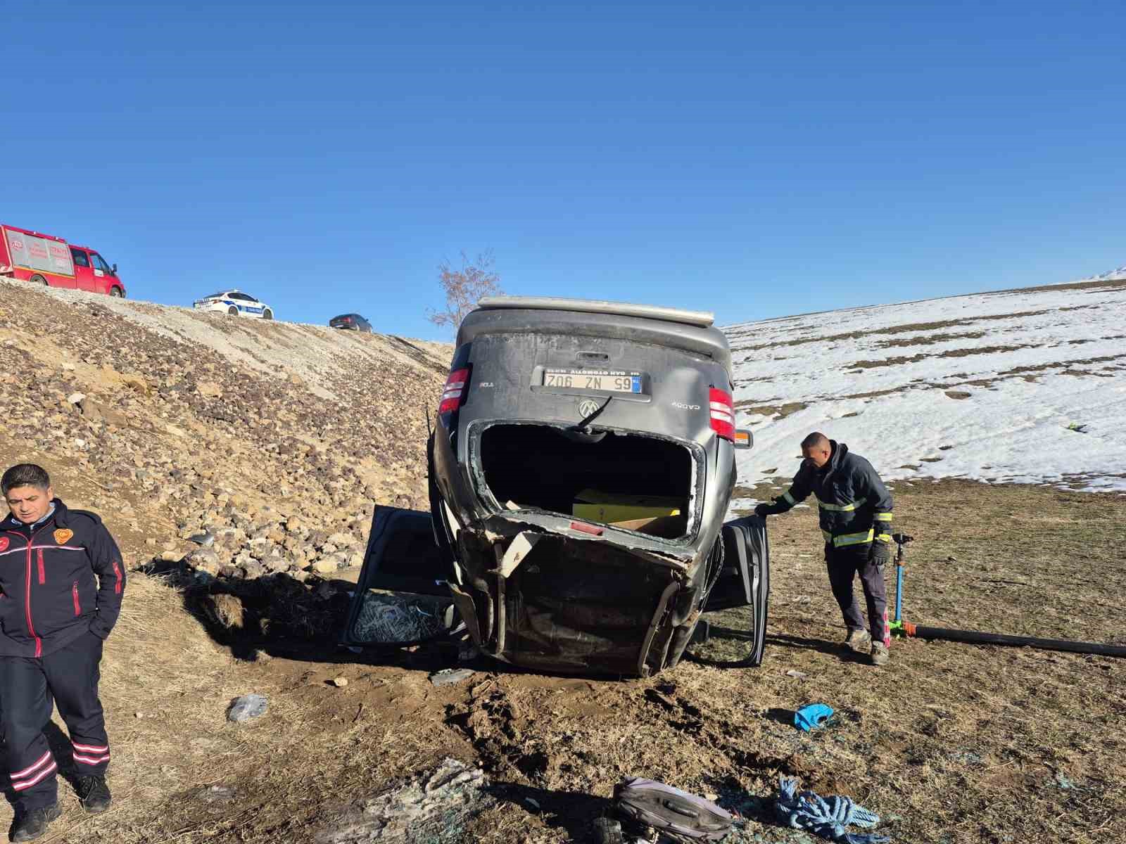 Van’da trafik kazası: 3 yaralı
