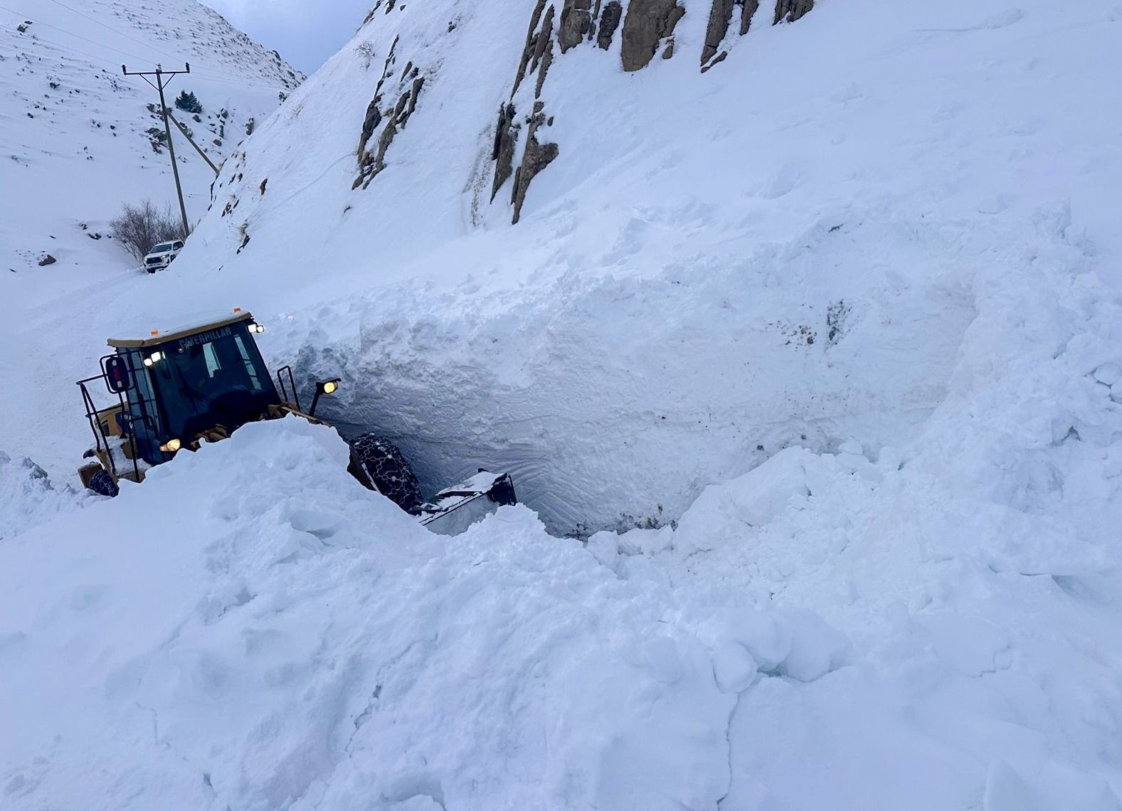 Van’da zorlu hasta kurtarma operasyonu
