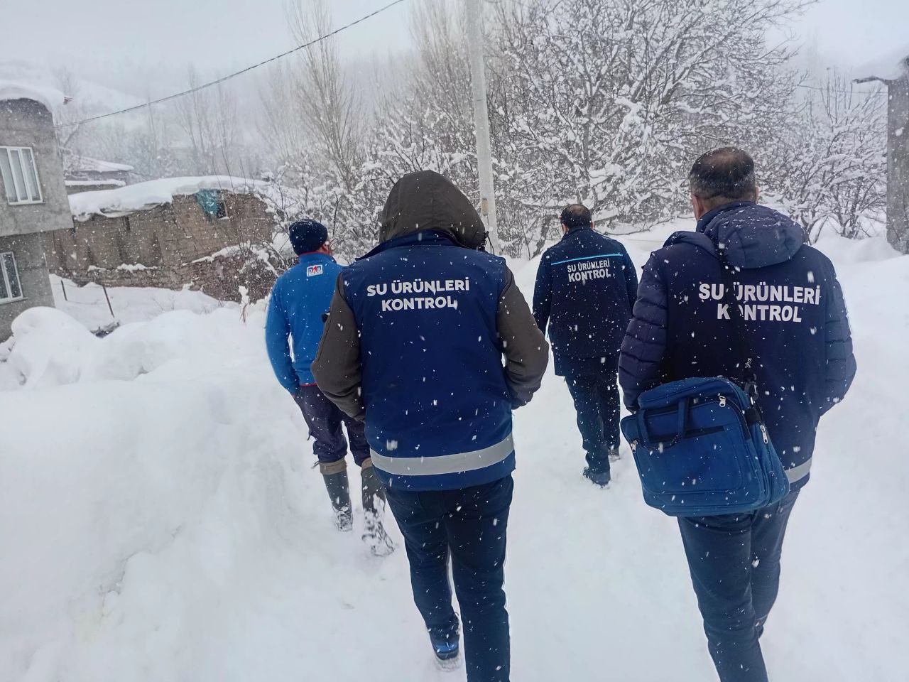 Van’da zorlu kış şartlarında alabalık üretimi mercek altında
