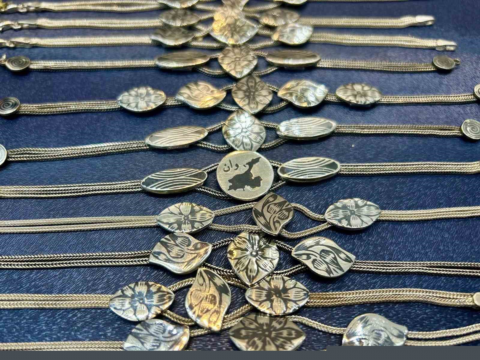 Van’ın tescilli savat sanatı genç kuşaklara aktarılıyor
