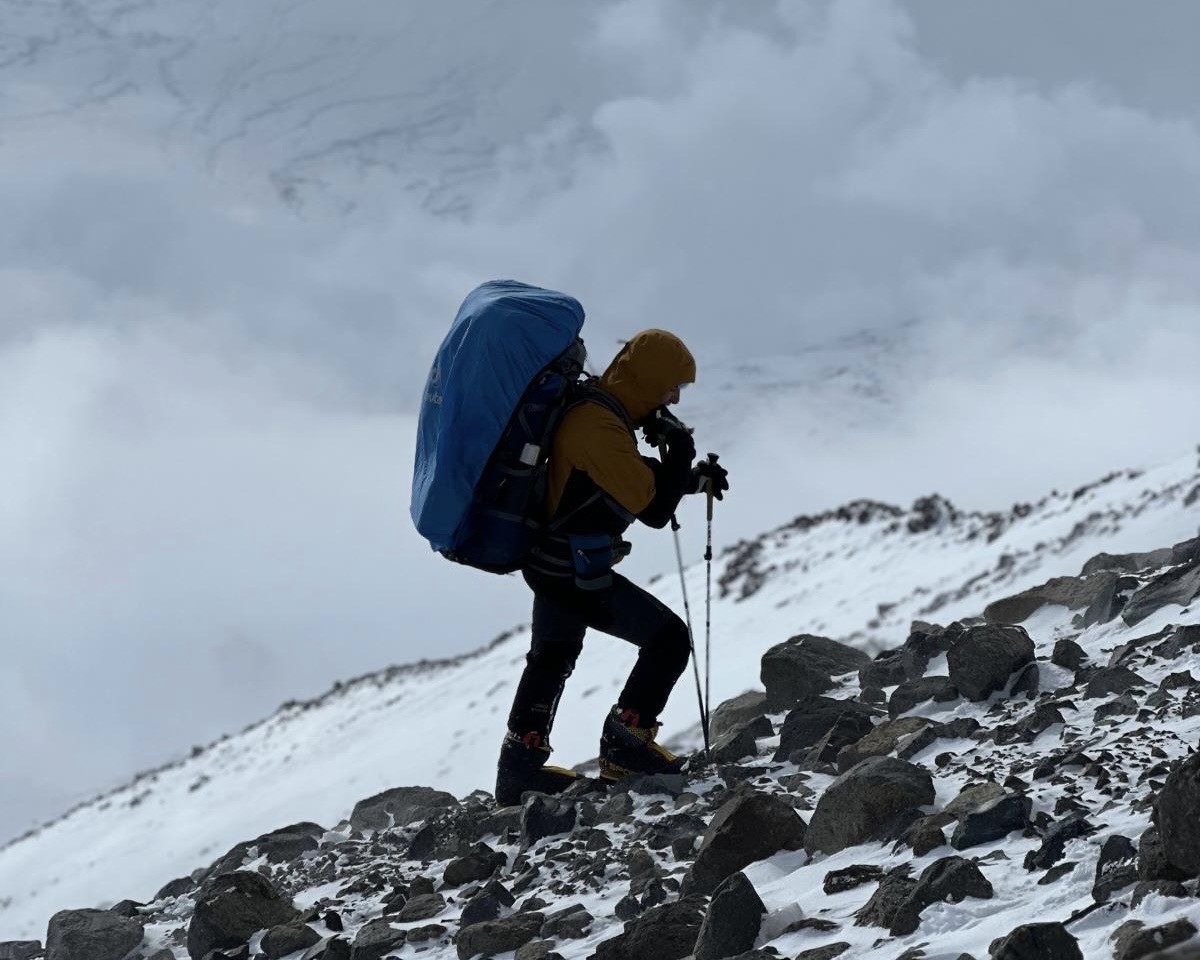 Vanlı dağcılardan Türkiye’nin zirvesine zorlu tırmanış

