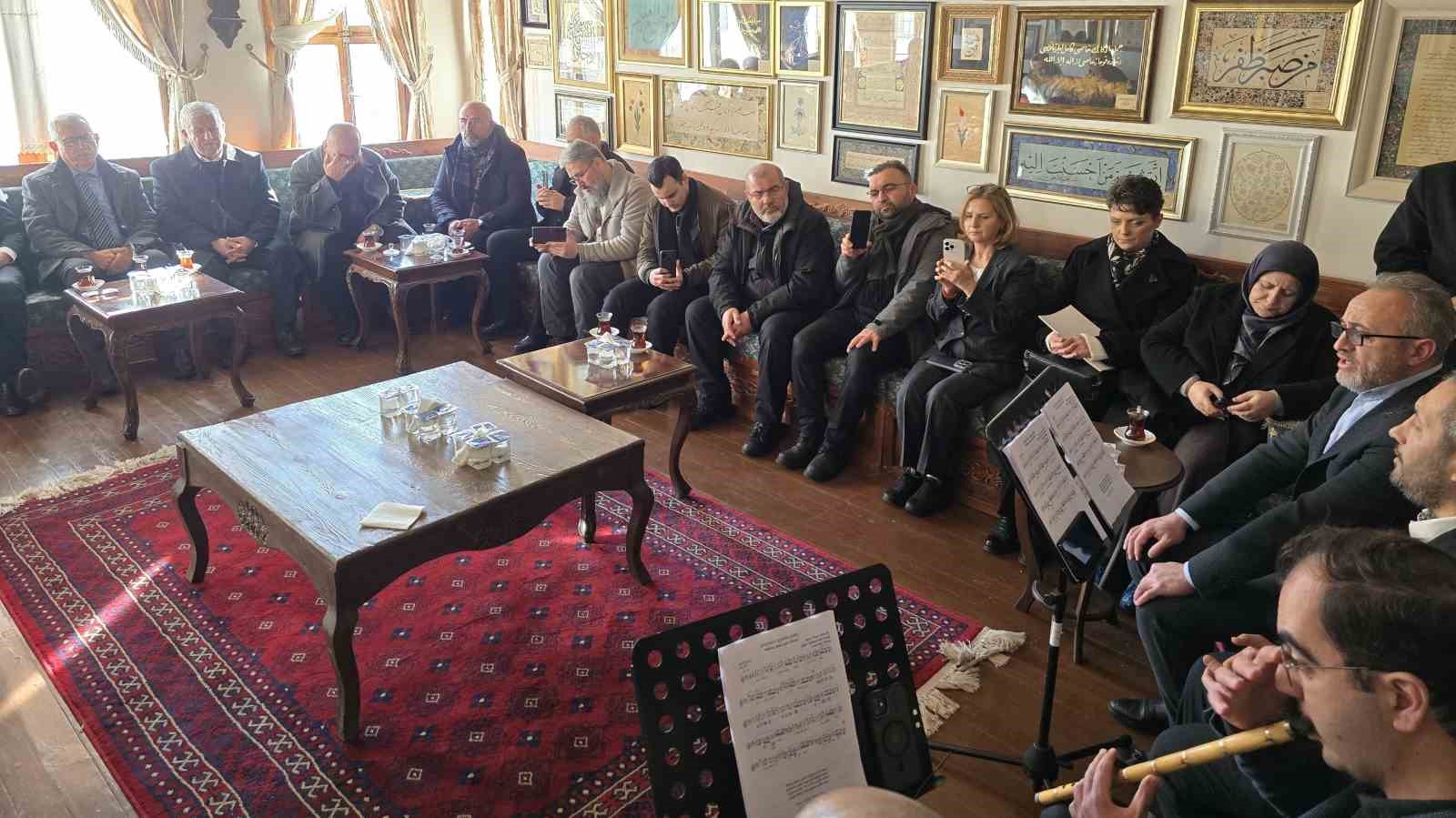 Vanlı hattatlar Yozgat’ta kültür köprüsü kurdu
