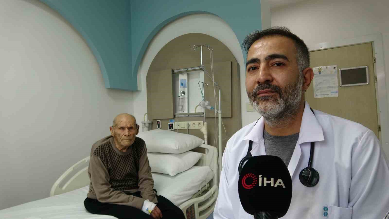 Vanlı Kore gazisi ‘Lokman Hekim’e emanet
